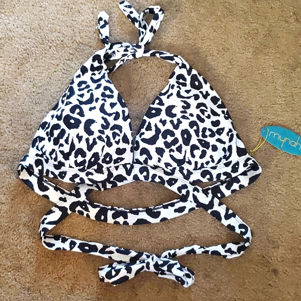 Black and white Bikini top